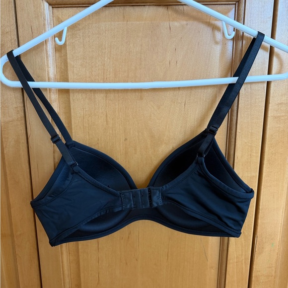 Women's Intimates Collection Rene Rofe - Gray, White, Black, and Cream Bras -32A - Picture 4 of 6